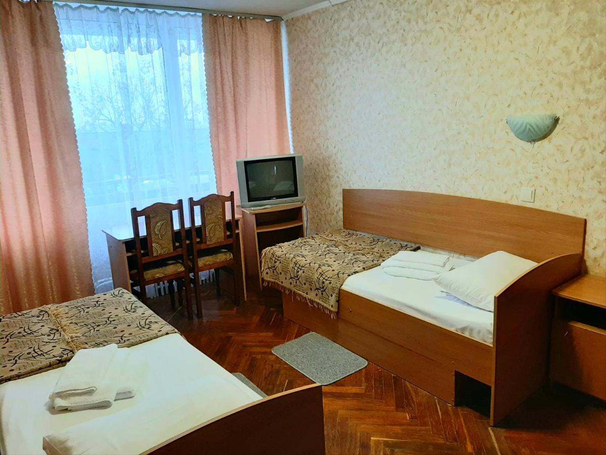 Tourist Hotel Харьков Экстерьер фото