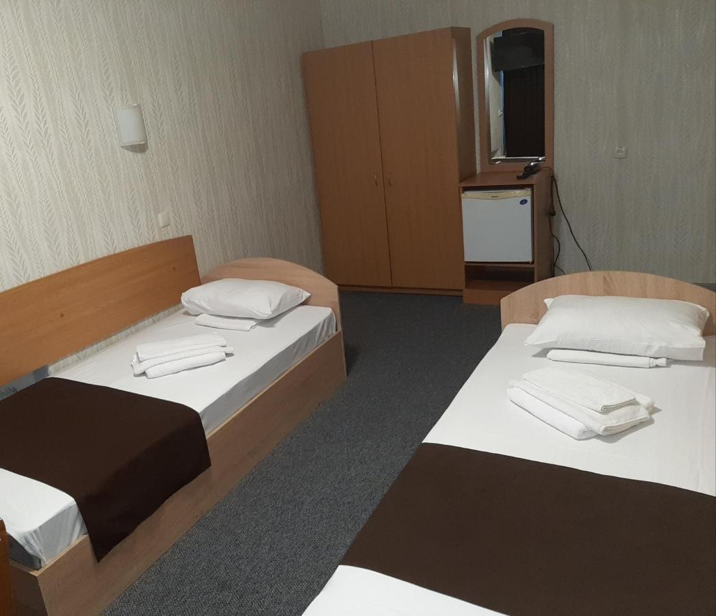 Tourist Hotel Харьков Экстерьер фото
