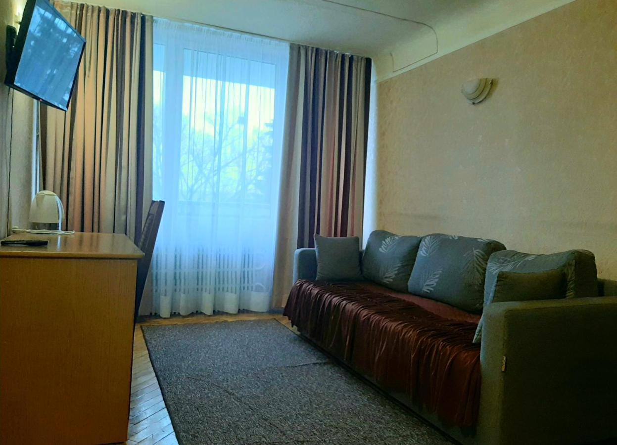 Tourist Hotel Харьков Экстерьер фото